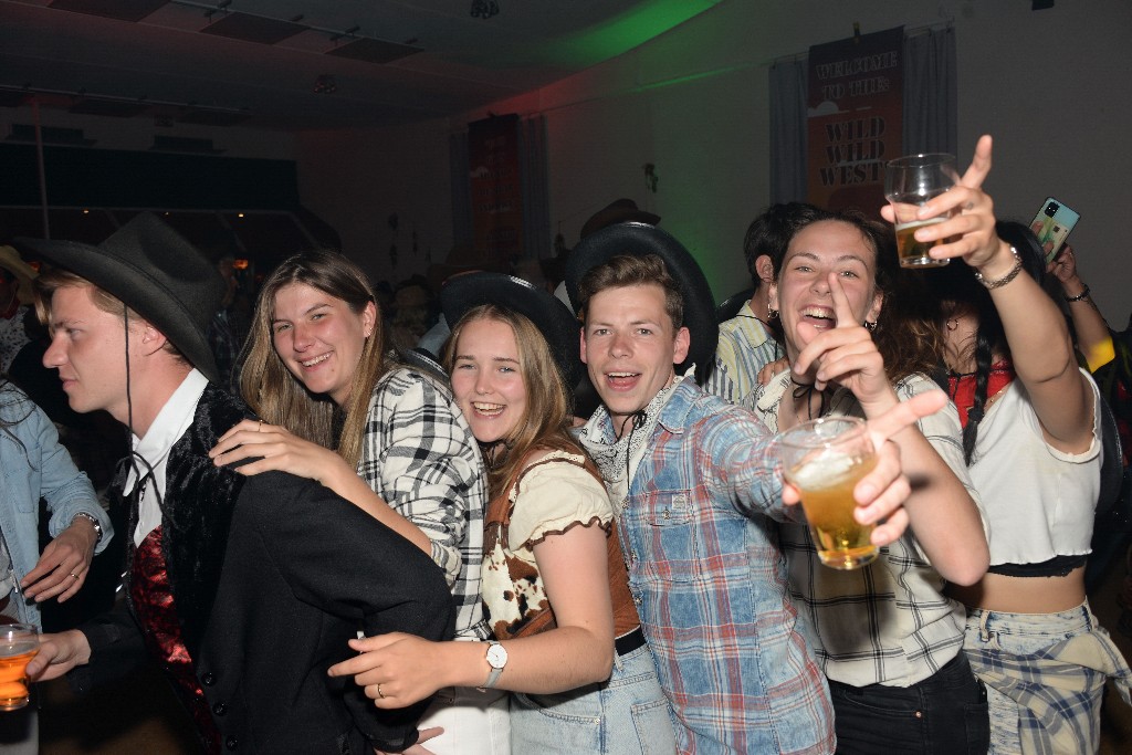 ../Images/Feest Jan en Daan 368.jpg